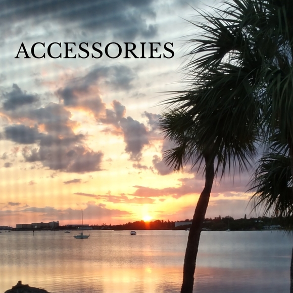 Men's NWT, NWOT & EUC Accessories - Picture 1 of 1